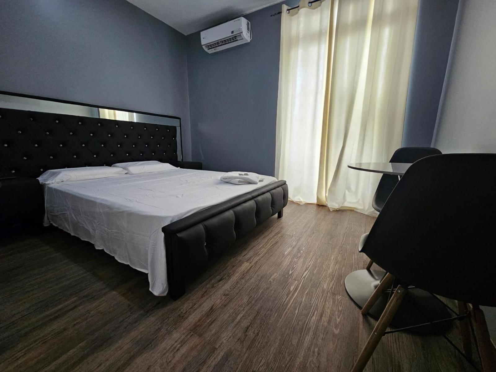 Hotel Residencial La Malvarrosa Панама Сити Екстериор снимка